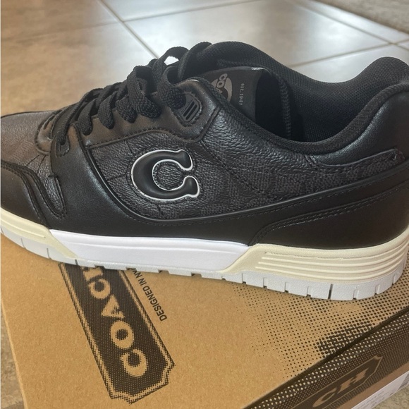 Coach women’s SOHO black/charcoal Sneakers - Picture 2 of 4